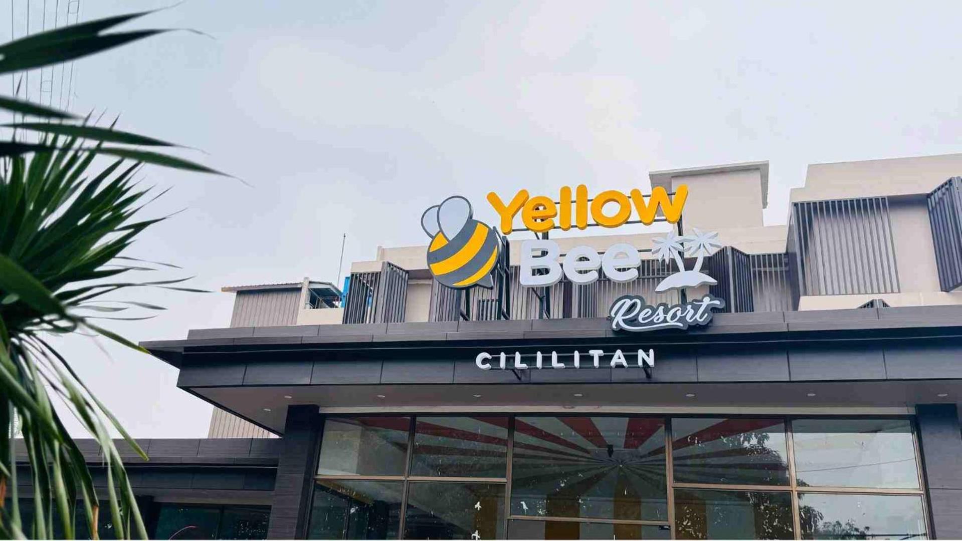 Yellow Bee Resort Cililitan Jacarta Exterior foto